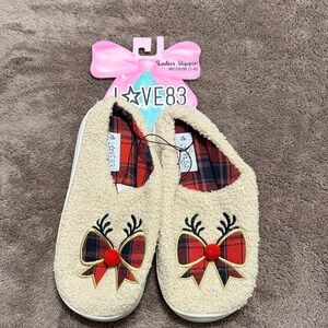 Love83 Cream Slippers with plaid Bow Design